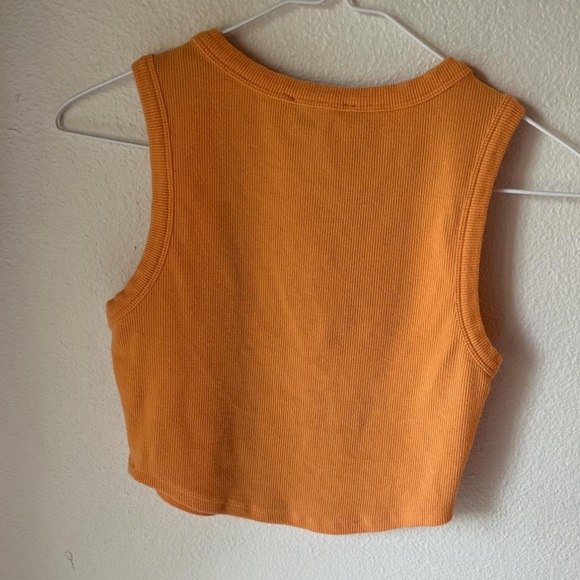 (M) Forever 21 Ribbed Orange Crop Top - Picture 2 of 4